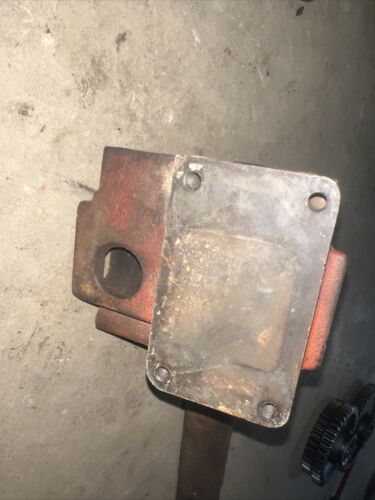 Farmall 300 350 400 450 tractor steering shaft main holder bracket