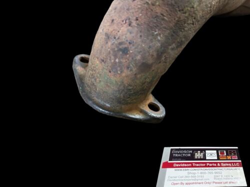 John Deere Unstyled D D1033R Pipe Outlet Air Cleaner To Carburetor