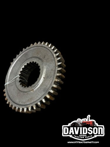 Ford 3415 3rd Sliding Gear 41 Tooth SBA322341560