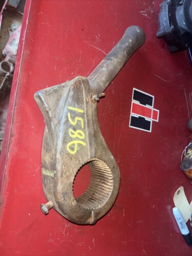 International 1486 1586 Bell Crank & Connecting Rod 382810R2 382812R4