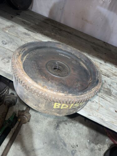 Flywheel for BD154 engines on IH 2350, 2424, 364, 424, 434, 444 3044003R1