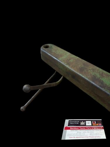 JOHN DEERE B STEERING SUPPORT WITH LEVERS B2533R