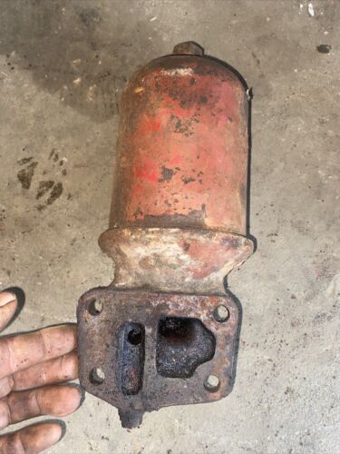 Farmall H early super H tractor IH engine motor oil filter canister holder mount