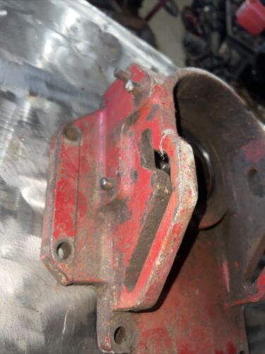68079-C1 IH 66 86 Series 1000 Pto Cover Housing Antique Tractor