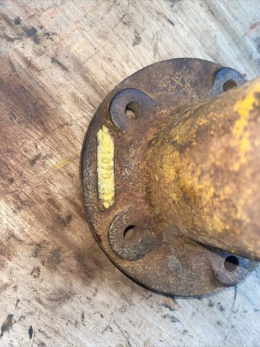 351075R1 Cub Cadet Front hub antique Garden tractor