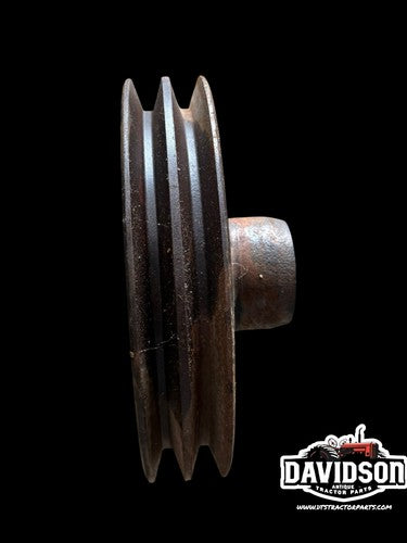 International 361 407 1026 1256 1456 856 Front Crankshaft Pulley Antique Tractor