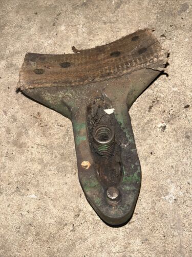 John Deere 70 Clutch Pulley Brake Casting F1405R
