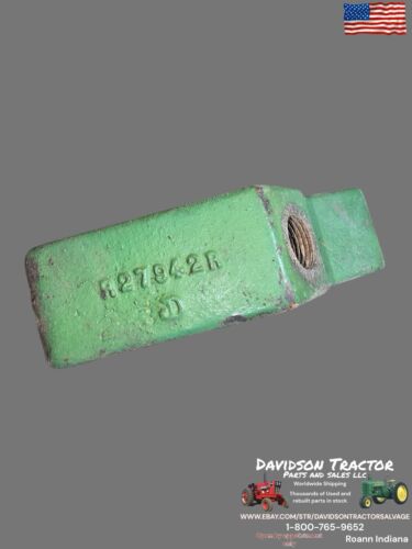 JOHN DEERE 4010 3010 LIGHT BRACKET LAMP SUPPORT BRACKET R27942R R27942