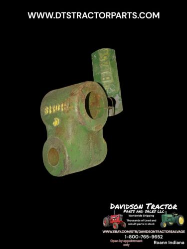 New Old Stock NOS B1101R John Deere Steering Support