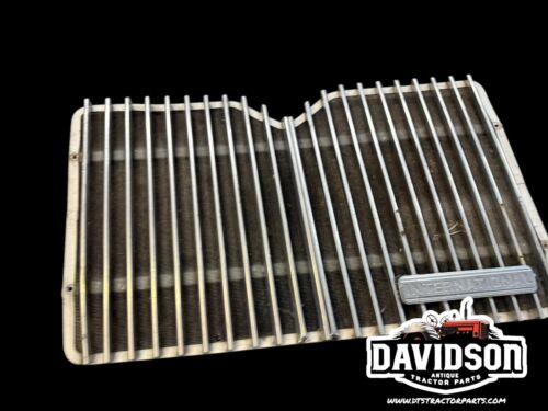International 9100 9200 9400 Late Model Semi Grill