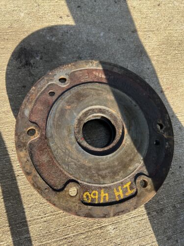 International Farmall 460 504 Inner Brake Housing 374396R1