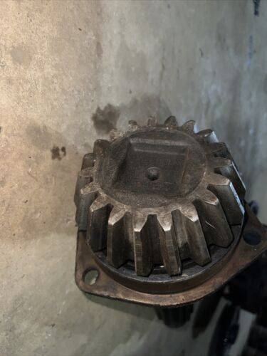 Farmall 400 450 Super MTA International Shaft-main W/pinion 19T 358861R1