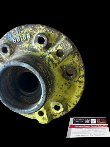 John Deere B Tractor B918R Front Wheel Hub Antique Tractor