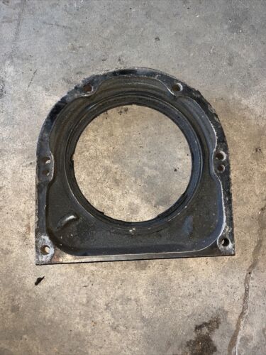 JOHN DEERE 4040 4050 4250 44404760 4955++  Rear Engine Oil Seal Housing R78124