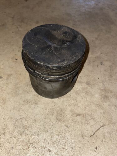 International Piston Assy-engine 318377R2 D282