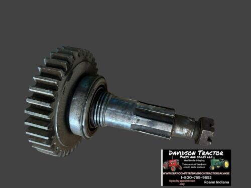 JOHN DEERE 620 630 TRANSMISSION DRIVE & SHAFT GEAR A5572R AA6523R