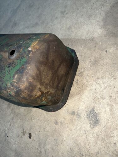 JOHN DEERE B TRACTOR VALVE COVER B JD part