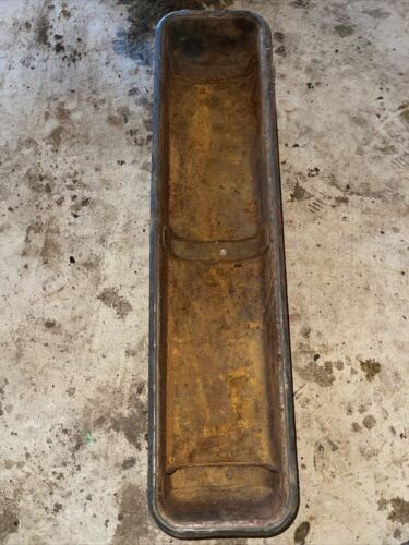Farmall MD Valve Cover Antique Tractor