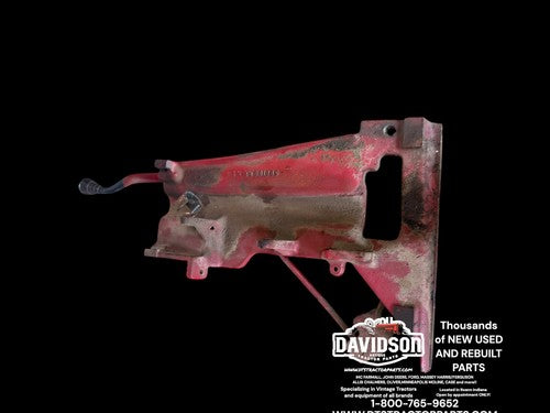 1970 Farmall IH 826 Tractor Right Dash Support Bracket 398109R3