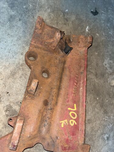 International Support-gear Selector 382744R1 706 RH