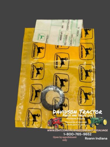 B2127R John Deere Rear Fan Bearing Packing For A, AR, AO, B, G, H, R, 50, 60, 70