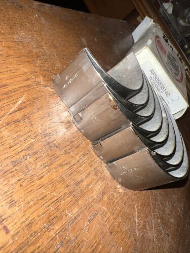 Red Power rod bearing set rp-30553514. International Harvester 239-D