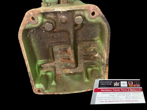 JOHN DEERE B STEERING SUPPORT  B2533R