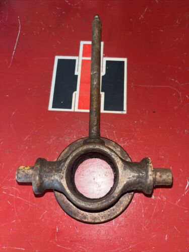 International Sleeve-clutch Release 6691DA Farmall H SH