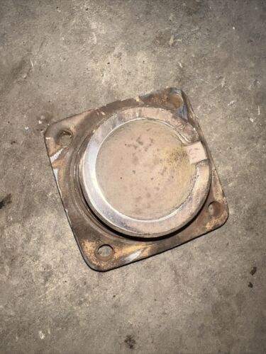 FARMALL IH 1026 1256 544 656 666 706 806 Hydro-86++ Housing End Cover 378652R