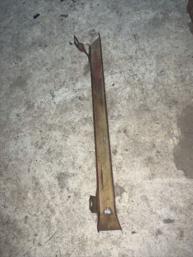 International 444 IH tractor ORIGINAL rear light wiring cover