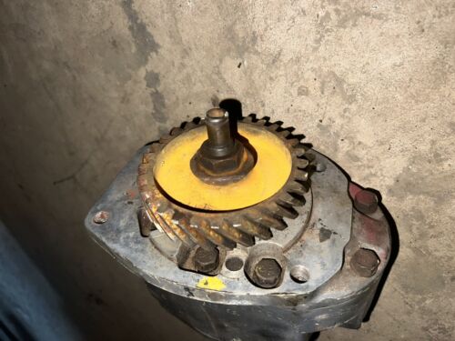IH Farmall 400 450 Super M SMTA Gas Hydraulic Pump Antique Tractor