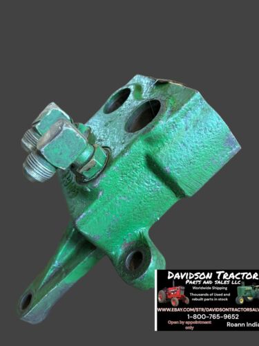John Deere RH Breakaway Coupler R39109