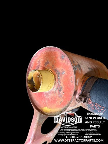 McCormick Farmall 806 IH tractor ORIGINAL 301 gas motor air cleaner assembly