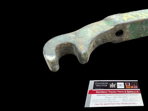John Deere A cylinder arm transport bracket A3637R