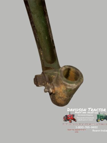D2410R Steering Shaft Support John Deere Late Unstyled/Styled D tractor