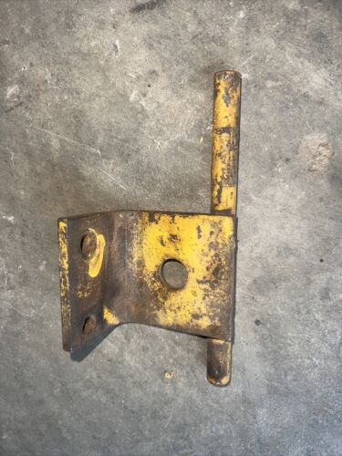 International Farmall Cub low boy 154 Generator Bracket