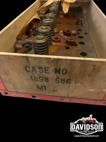 New Old Stock Cylinder Head Massey Ferguson 65 155 165 3165 3637384M91 Perkins