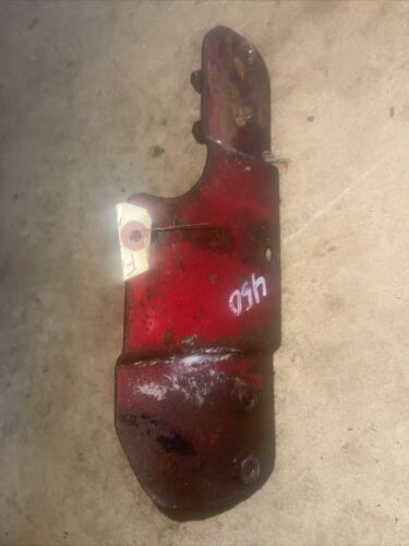 Farmall 450 Hydraulic Remote block bracket