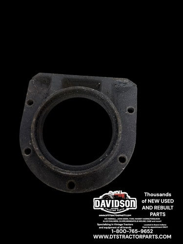 International Farmall 340 Diesel ++ Tractors D-188 Rear Crankshaft Seal Housing