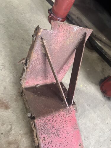 IHC Mcormick W9 Gas left foot platform W9 International Antique tractor