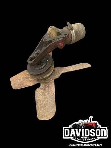 IH Farmall A B C 100-230 Fan Blade Assembly W/Bracket