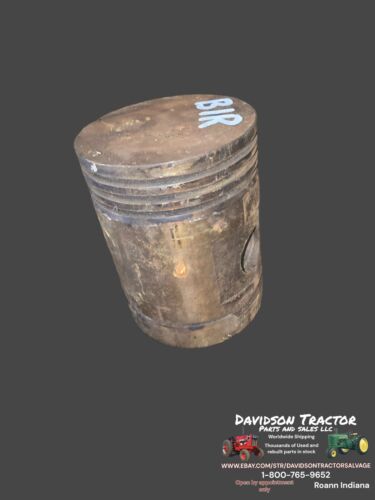 John Deere Unstyled B STD Piston B1R Antique Tractor