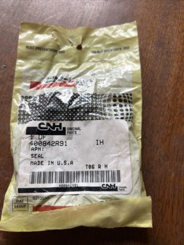 NOS OIL SEAL FOR INTERNATIONAL / FARMALL TRACTORS 400842R91