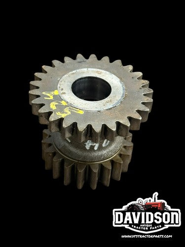 International 574 Transmission Gear Antique Tractor