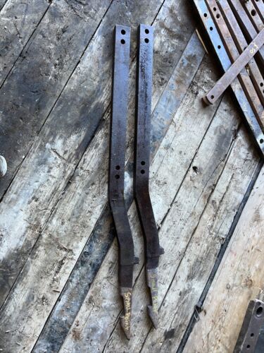 Farmall IH cultivator Plow Implement 2 point fast hitch point SMALL POINT PAIR