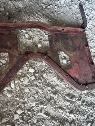 McCormick W9 WD9 Floor platform fender Mount Antique Tractor