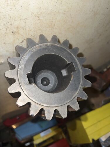 John Deere 3010 Final Drive Gear Pinion R31245 3020 4010 4020