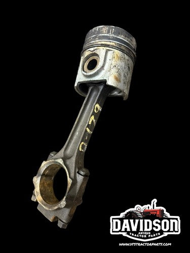 International D179 IH 484 Connecting Rod W/Piston Antique Tractor