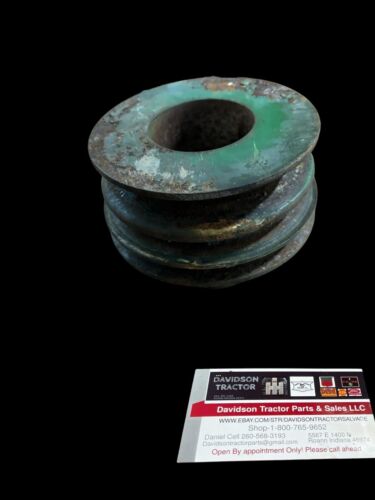 John Deere T15635T Pulley  Tractor