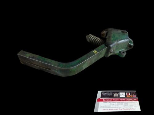 John Deere H tractor JD seat assembly mount mounting brace bracket H369R Oem